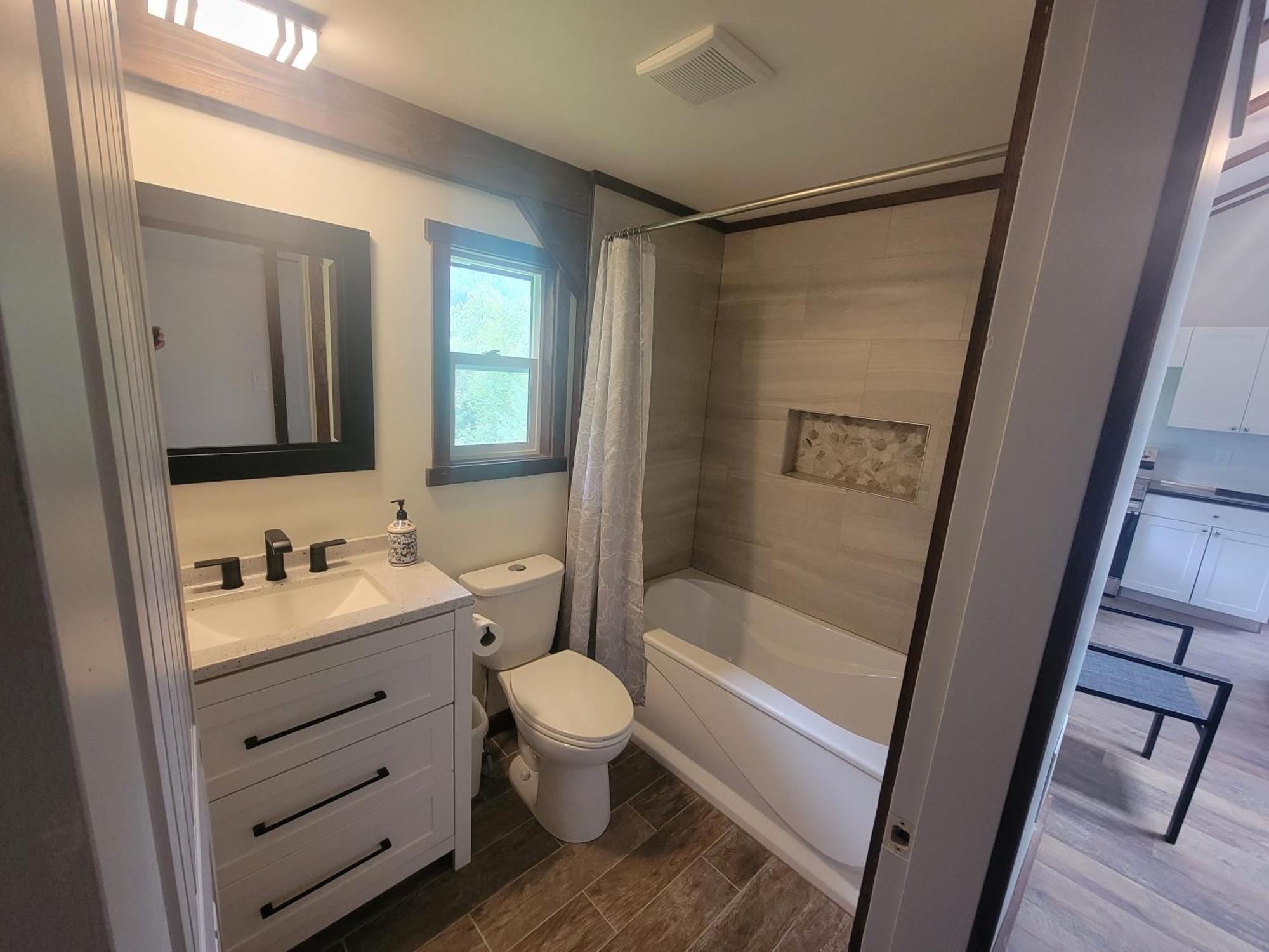 Noah'S Ark Campground Revelstoke Exterior foto