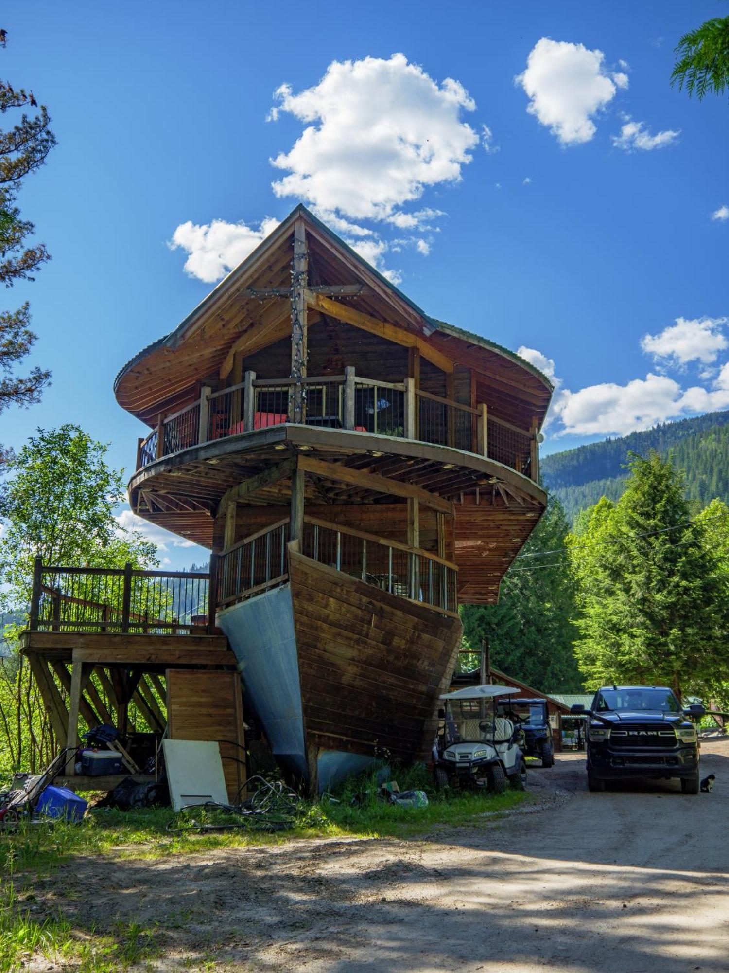 Noah'S Ark Campground Revelstoke Exterior foto